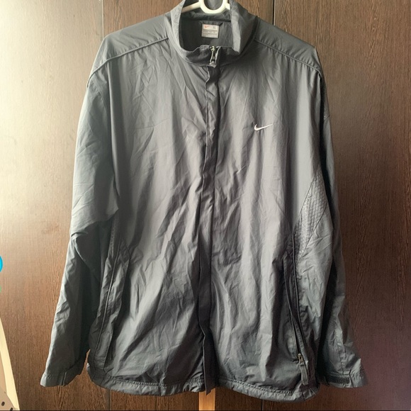 Nike Other - 🚫SOLD🚫 Nike wind breaker unisex